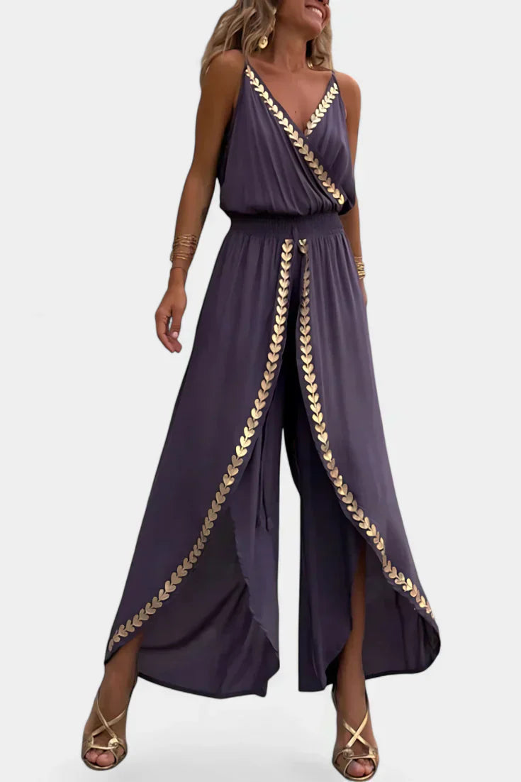 Olivia | Unieke Jumpsuit met Gouden Details en Beensplit