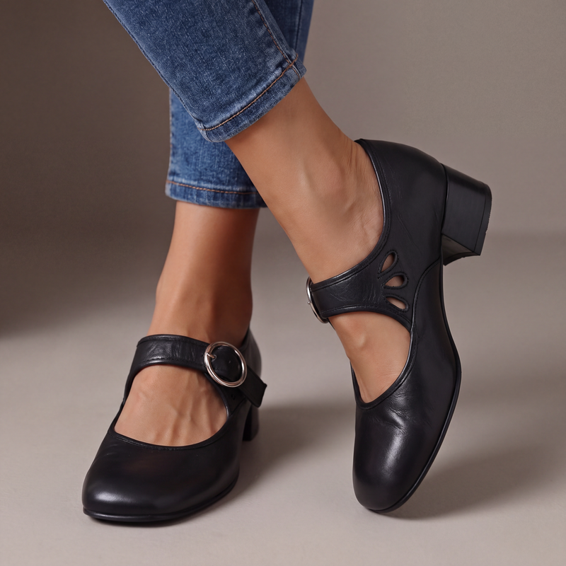 Aaltje | Schoen met Bandje en Blokhak