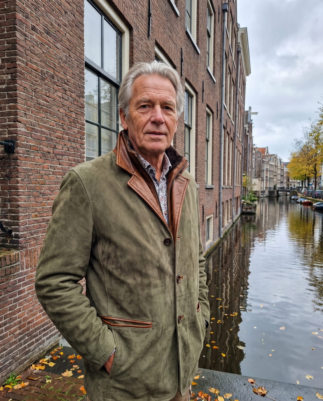 Menno | Overjas in Suèdelook met Reverskraag