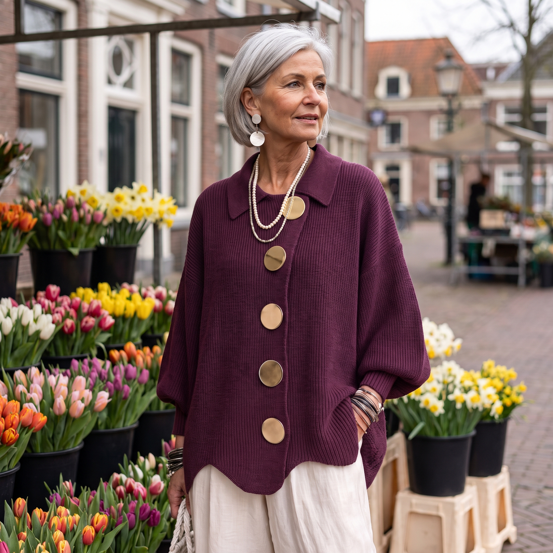 Geertje | Oversized Vest met Grote Knopen
