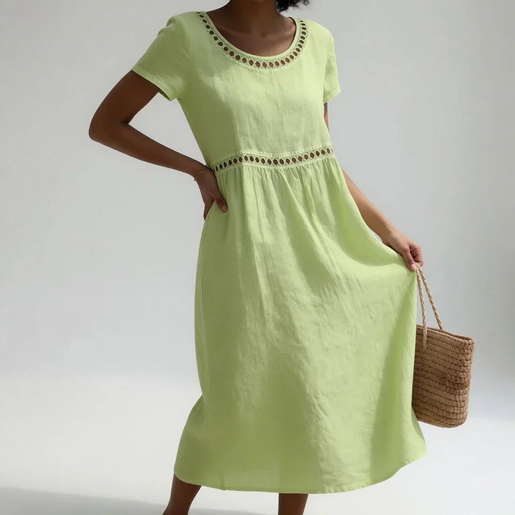 Petra | Midi Jurk van Katoen en Linnen met Borduurdetails
